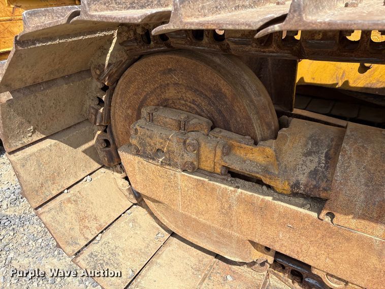 image for item EF1177 John Deere 750C dozer
