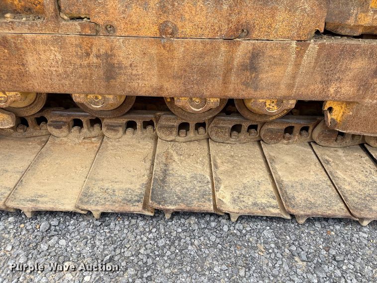 image for item EF1177 John Deere 750C dozer