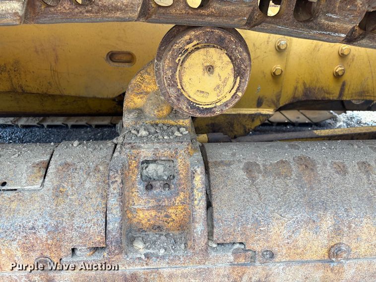 image for item EF1177 John Deere 750C dozer