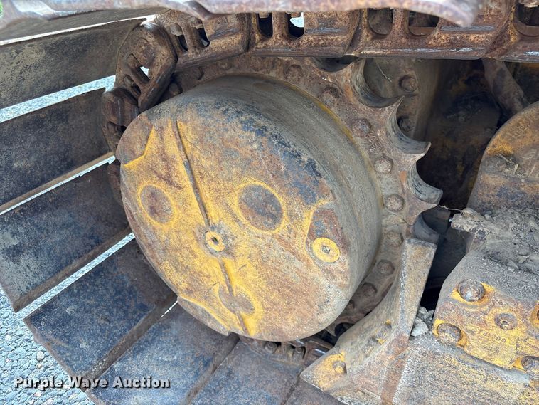 image for item EF1177 John Deere 750C dozer