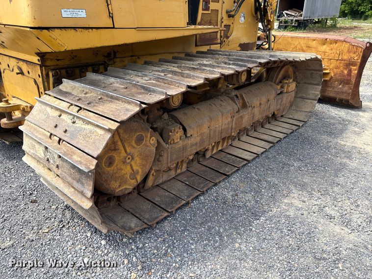 image for item EF1177 John Deere 750C dozer