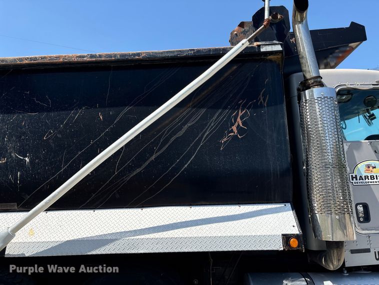image for item EF1178 2007 Kenworth T800 dump truck