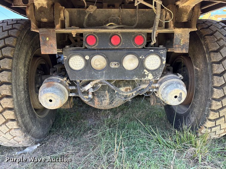 image for item EF1178 2007 Kenworth T800 dump truck