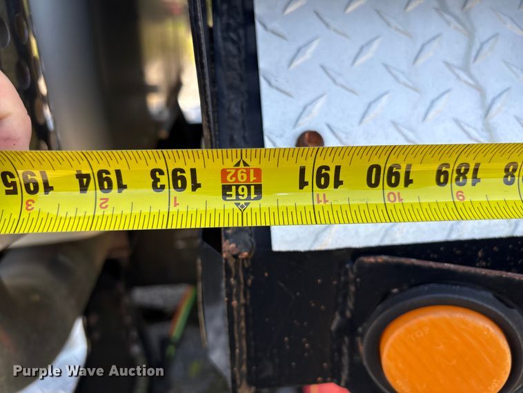 image for item EF1178 2007 Kenworth T800 dump truck