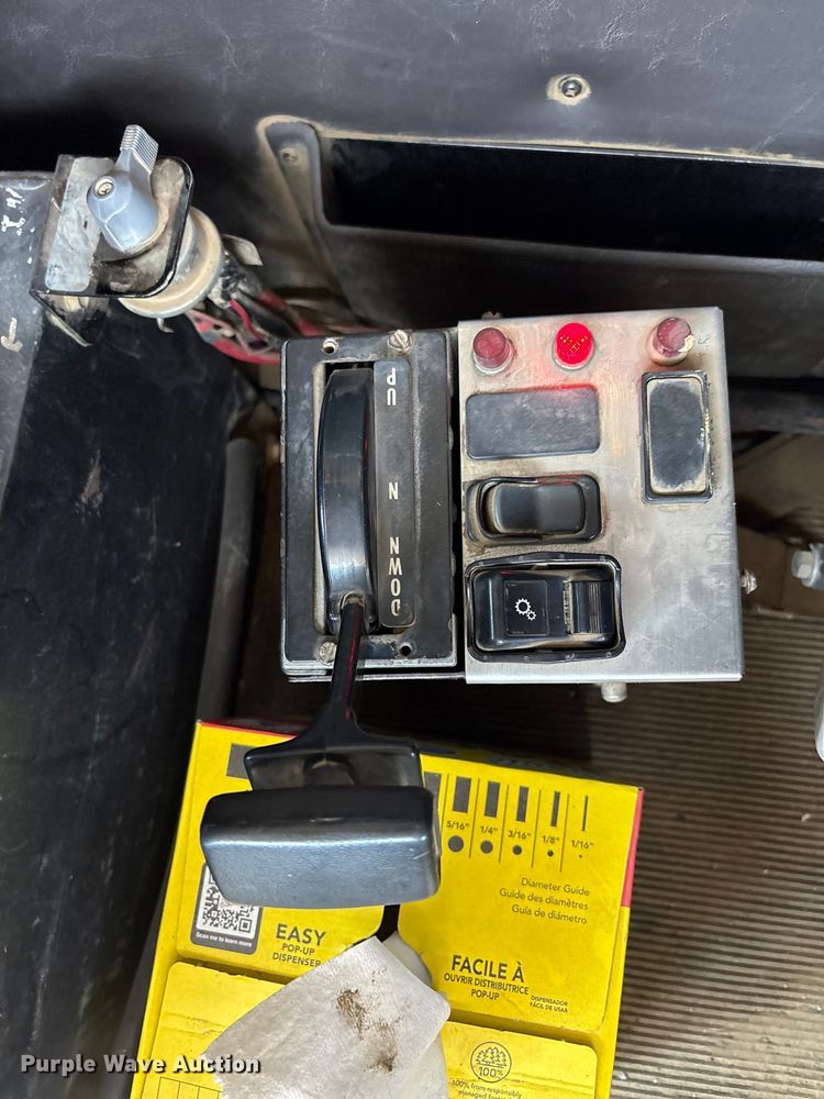 image for item EF1178 2007 Kenworth T800 dump truck
