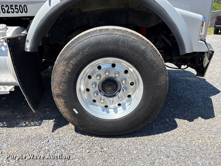 image for item EF1178 2007 Kenworth T800 dump truck