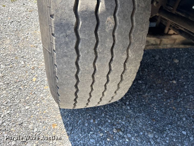 image for item EF1178 2007 Kenworth T800 dump truck