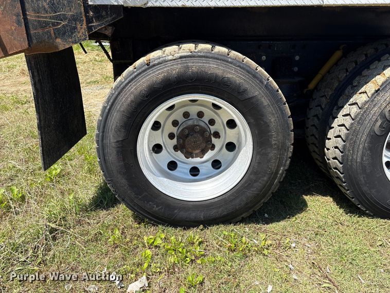 image for item EF1178 2007 Kenworth T800 dump truck