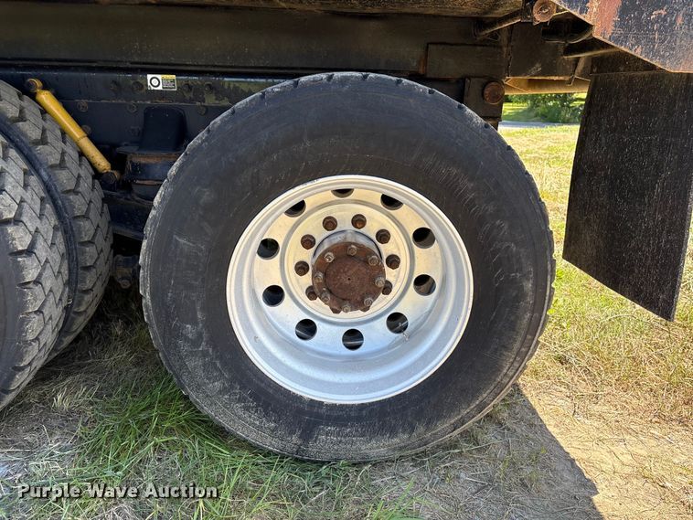 image for item EF1178 2007 Kenworth T800 dump truck