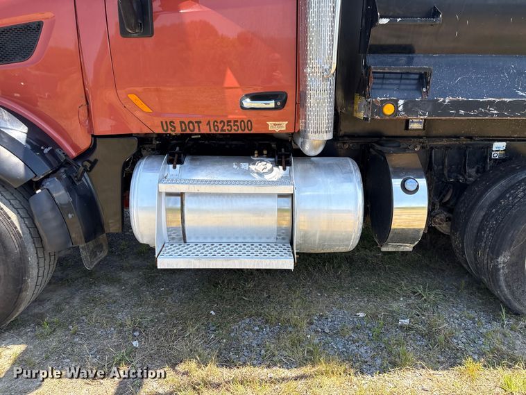 image for item EF1179 2017 Peterbilt 567 dump truck