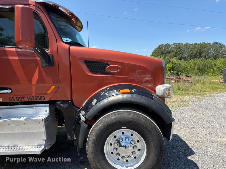 image for item EF1179 2017 Peterbilt 567 dump truck