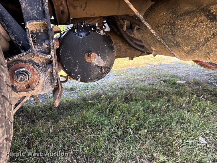 image for item EF1179 2017 Peterbilt 567 dump truck