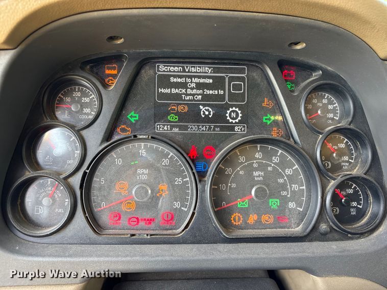 image for item EF1179 2017 Peterbilt 567 dump truck