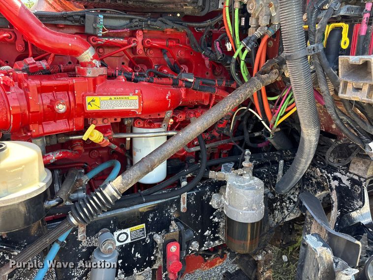 image for item EF1179 2017 Peterbilt 567 dump truck