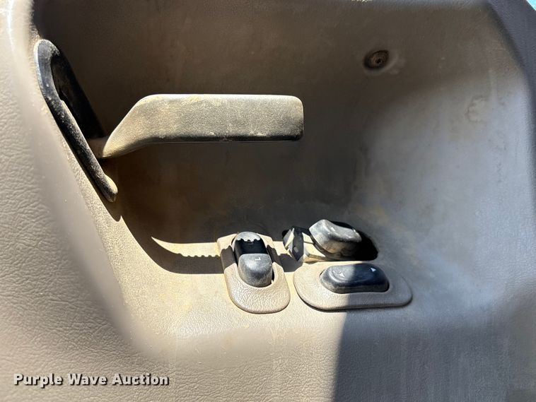 image for item EF1180 2007 Sterling L9500 dump truck