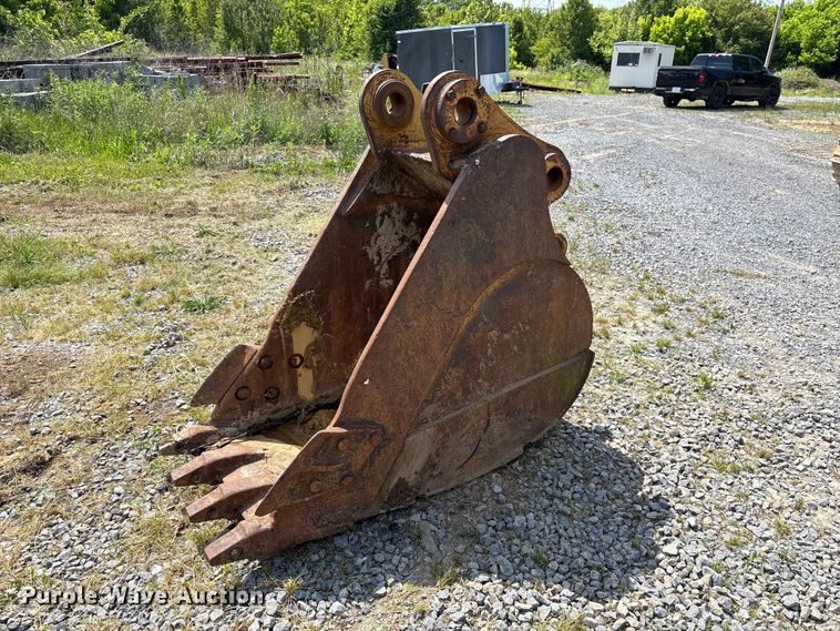 image for item EF1186 Caterpillar excavator bucket