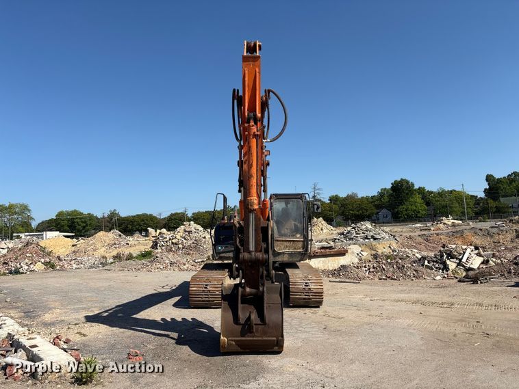 image for item EF1199 2021 Hitachi ZX210 LC-6 excavator