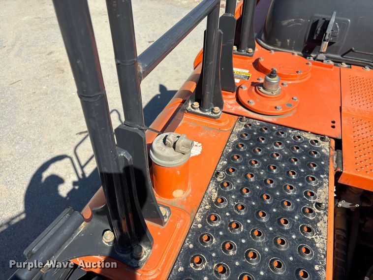 image for item EF1199 2021 Hitachi ZX210 LC-6 excavator
