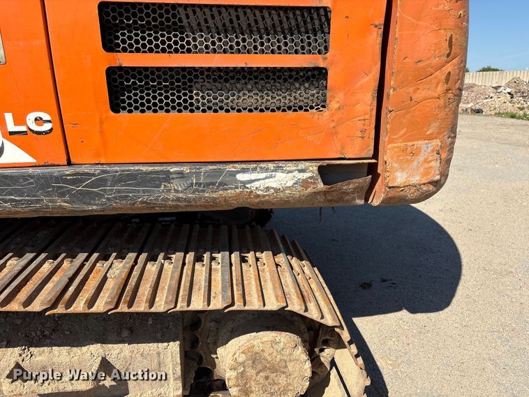 image for item EF1199 2021 Hitachi ZX210 LC-6 excavator