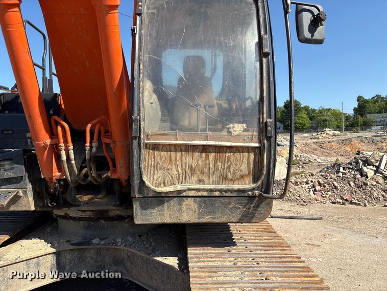 image for item EF1199 2021 Hitachi ZX210 LC-6 excavator