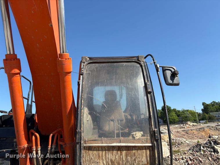 image for item EF1199 2021 Hitachi ZX210 LC-6 excavator