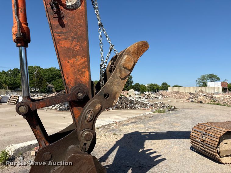 image for item EF1199 2021 Hitachi ZX210 LC-6 excavator
