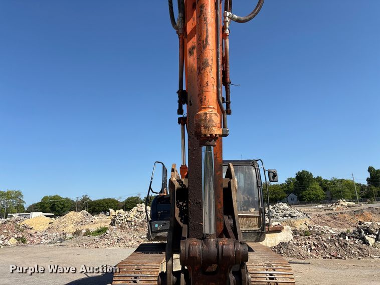 image for item EF1199 2021 Hitachi ZX210 LC-6 excavator