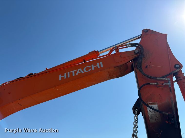 image for item EF1199 2021 Hitachi ZX210 LC-6 excavator