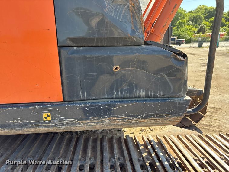 image for item EF1199 2021 Hitachi ZX210 LC-6 excavator