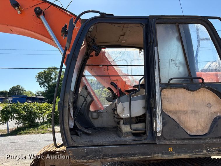 image for item EF1199 2021 Hitachi ZX210 LC-6 excavator