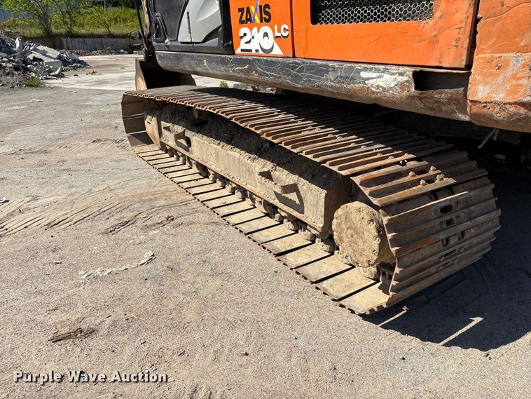 image for item EF1199 2021 Hitachi ZX210 LC-6 excavator