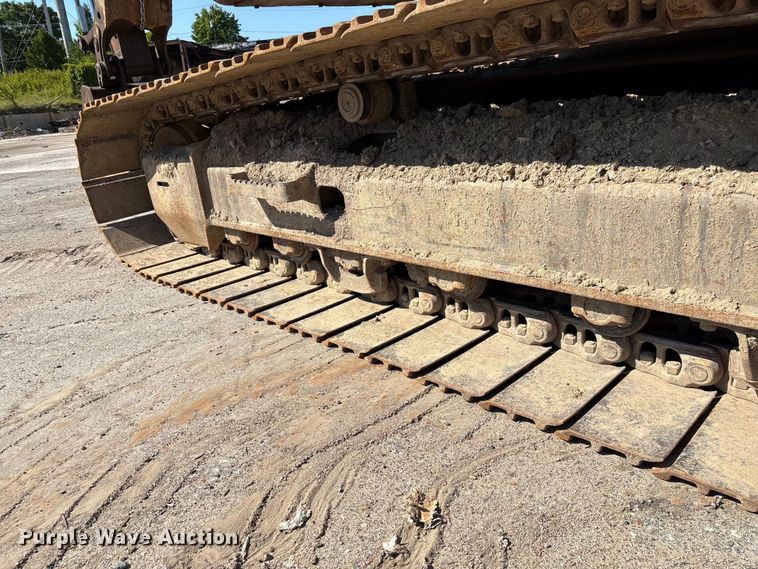 image for item EF1199 2021 Hitachi ZX210 LC-6 excavator