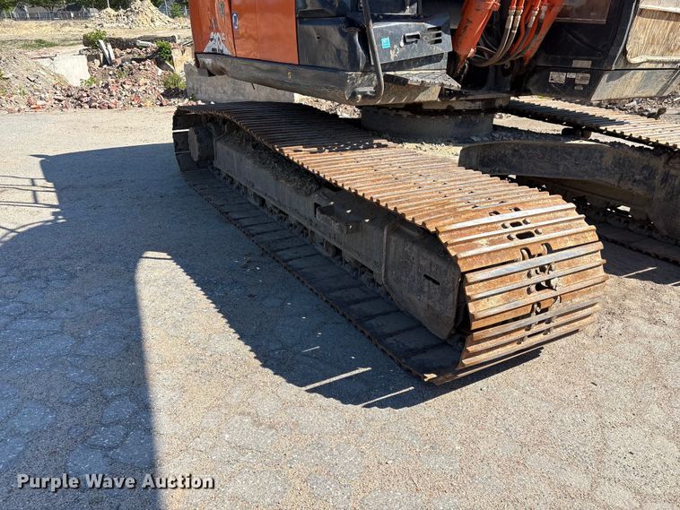 image for item EF1199 2021 Hitachi ZX210 LC-6 excavator
