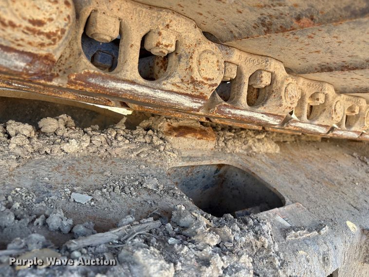 image for item EF1199 2021 Hitachi ZX210 LC-6 excavator