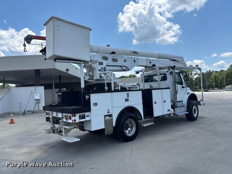 image for item EF1212 2013 Freightliner Business Class M2 bucket truck