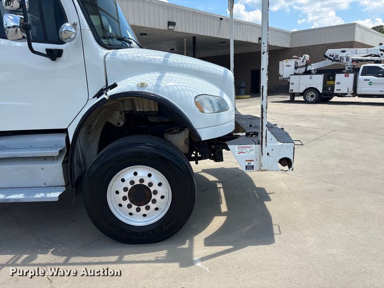 image for item EF1212 2013 Freightliner Business Class M2 bucket truck