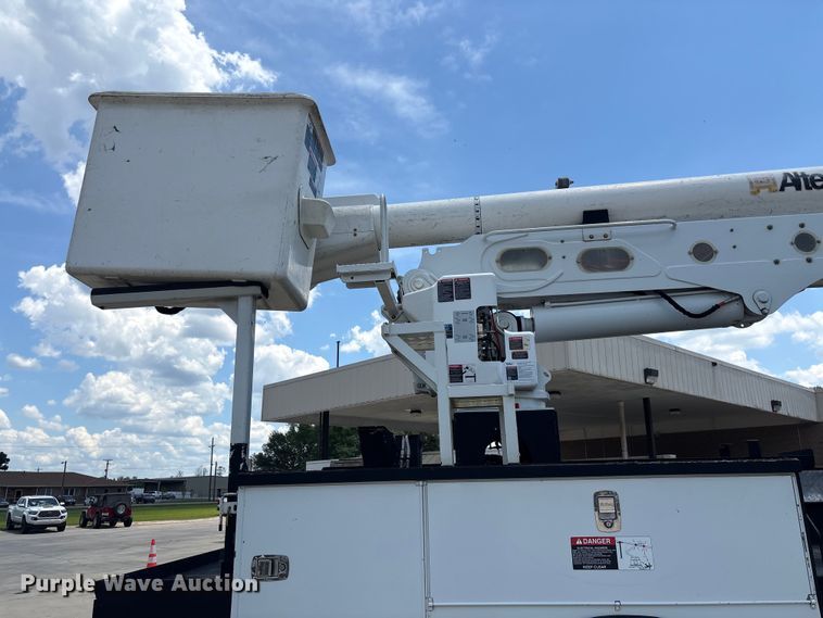 image for item EF1212 2013 Freightliner Business Class M2 bucket truck