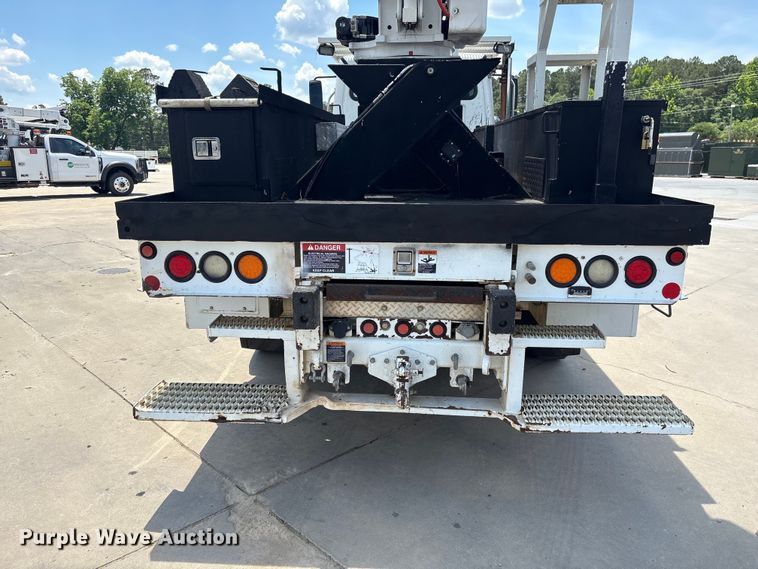 image for item EF1212 2013 Freightliner Business Class M2 bucket truck