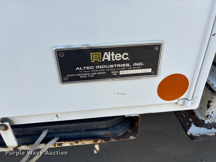 image for item EF1212 2013 Freightliner Business Class M2 bucket truck