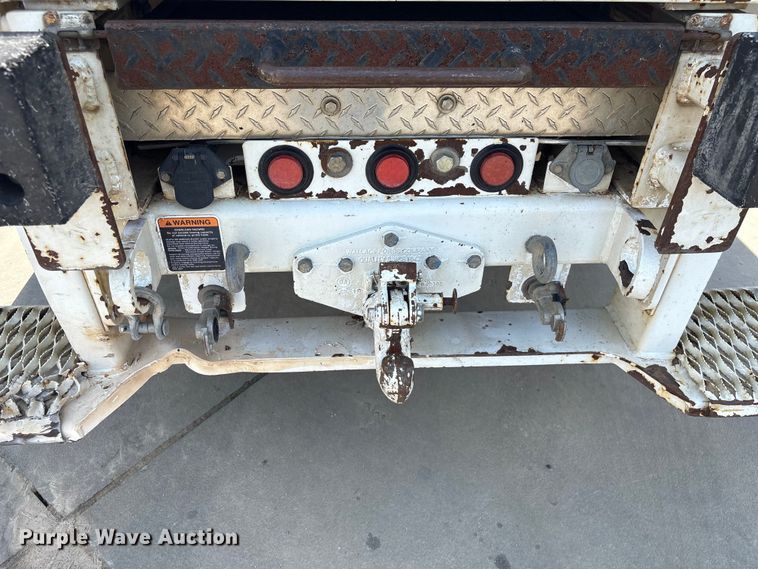 image for item EF1212 2013 Freightliner Business Class M2 bucket truck