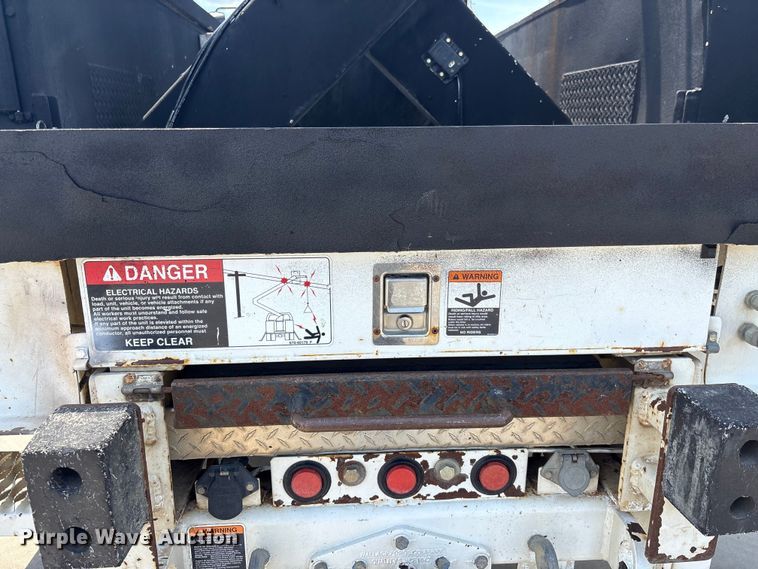 image for item EF1212 2013 Freightliner Business Class M2 bucket truck