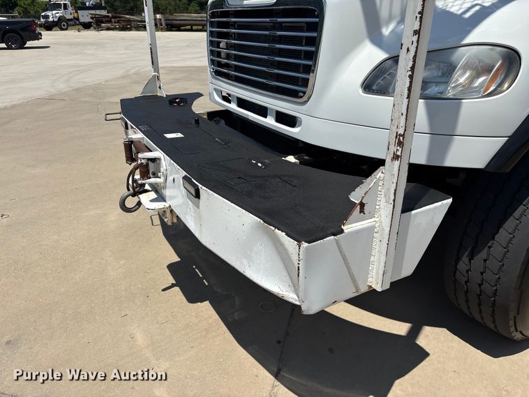 image for item EF1212 2013 Freightliner Business Class M2 bucket truck