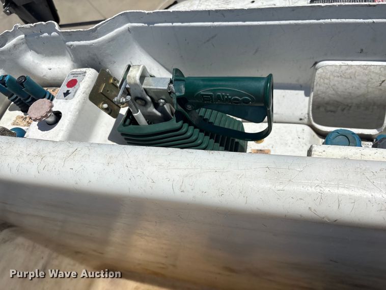 image for item EF1212 2013 Freightliner Business Class M2 bucket truck