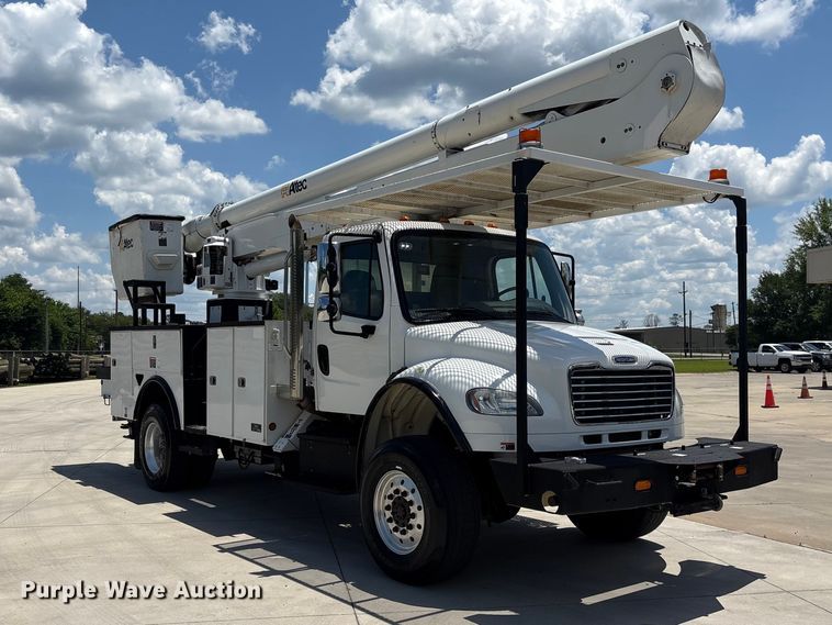 image for item EF1213 2015 Freightliner Business Class M2 bucket truck