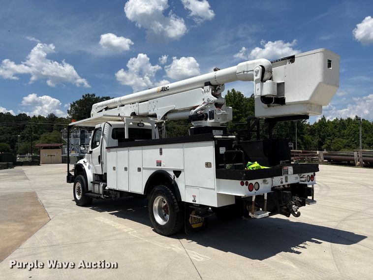 image for item EF1213 2015 Freightliner Business Class M2 bucket truck