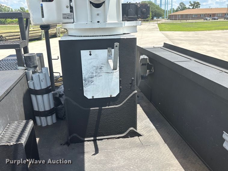 image for item EF1213 2015 Freightliner Business Class M2 bucket truck
