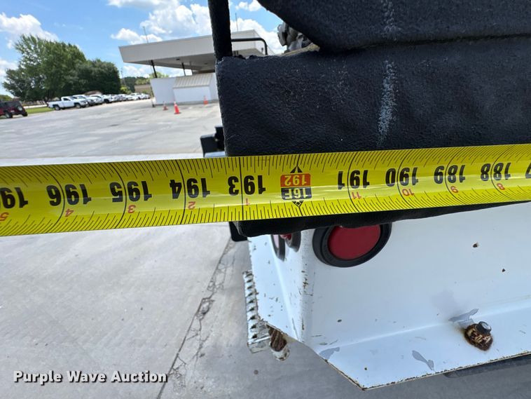 image for item EF1213 2015 Freightliner Business Class M2 bucket truck