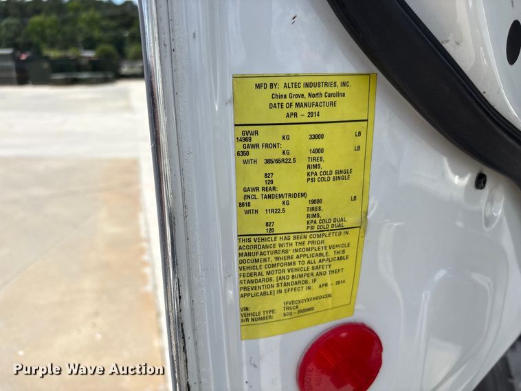 image for item EF1213 2015 Freightliner Business Class M2 bucket truck