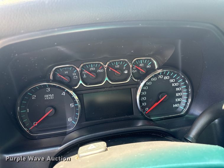 image for item EF1214 2015 Chevrolet Silverado 2500HD Crew Cab pickup truck