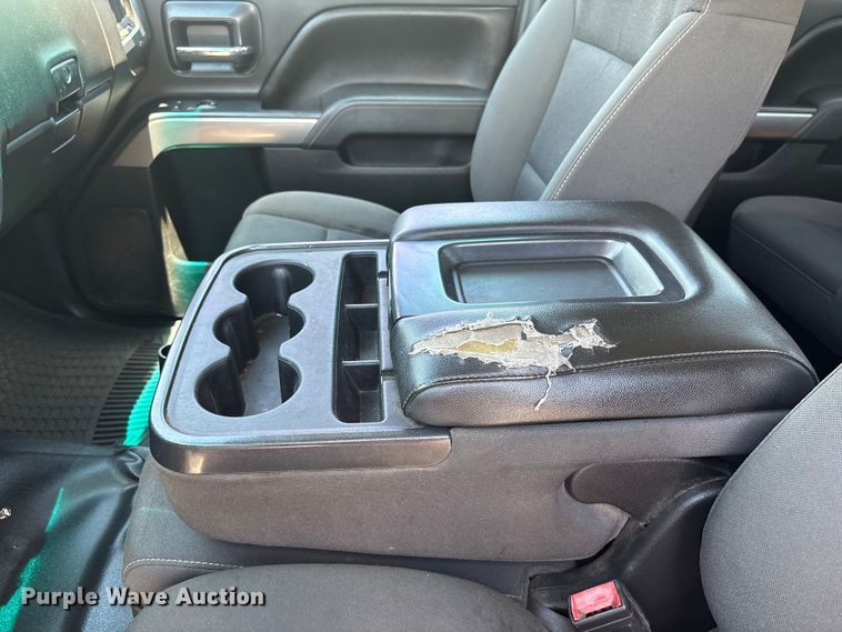 image for item EF1214 2015 Chevrolet Silverado 2500HD Crew Cab pickup truck